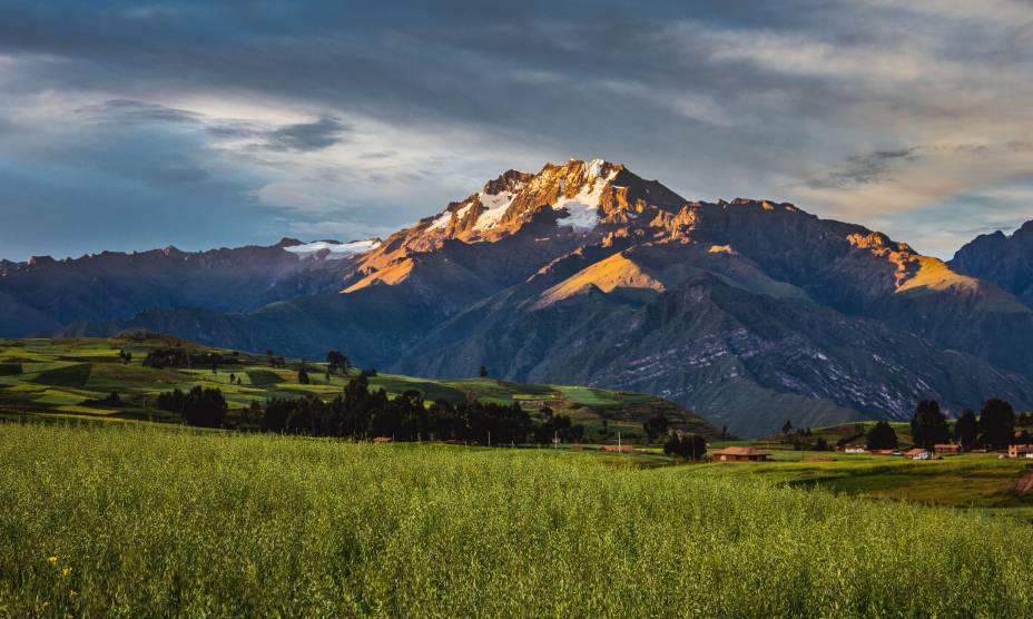 O lindo pôr do Sol de Ollantaytambo, uma das poucas cidades incas ainda habitadas no <a href="https://viajeaqui.abril.com.br/paises/peru" rel="Peru" target="_self">Peru</a>