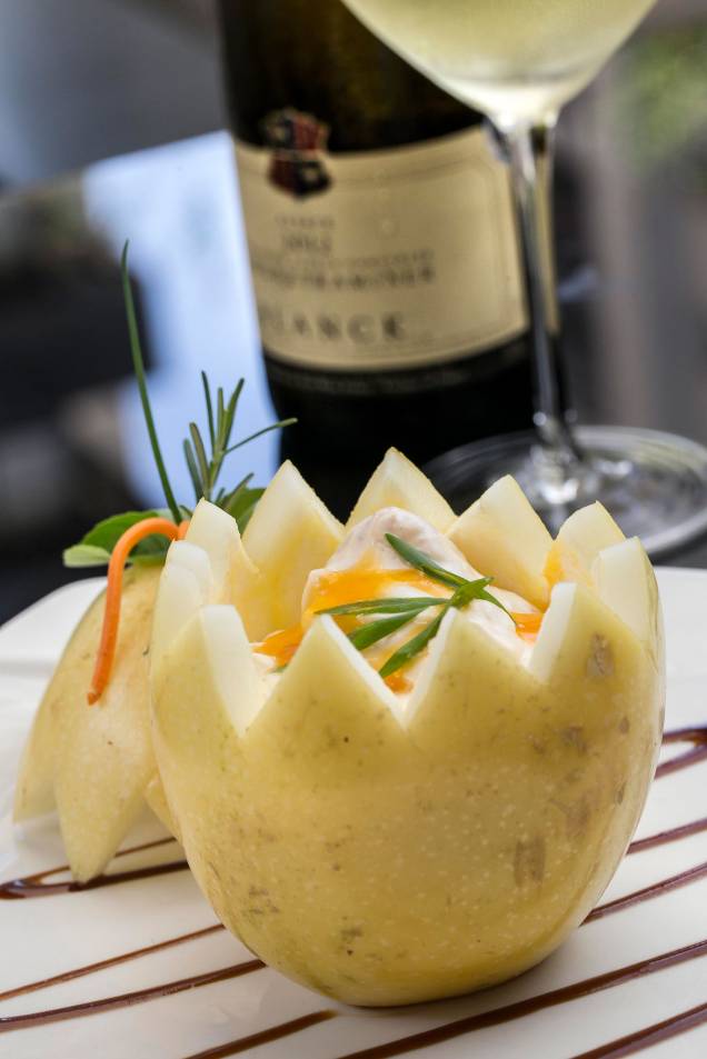 Prato com maracujá do restaurante Takêdo, em Porto Alegre (RS) Prato com maracujá do restaurante Takêdo, em Porto Alegre (RS)