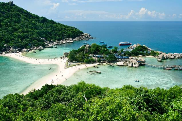 <strong>5. Ko Tao – <a href="https://viajeaqui.abril.com.br/paises/tailandia" rel="Tailândia " target="_blank">Tailândia </a></strong> Palmeiras e tartarugas marinhas são residentes na ilha. Algumas praias são tão preservadas que o acesso só pode ser feito por veículos com tração nas quatro rodas <strong>5. Ko Tao – <a href="https://viajeaqui.abril.com.br/paises/tailandia" rel="Tailândia " target="_blank">Tailândia </a></strong> Palmeiras e tartarugas marinhas são residentes na ilha. Algumas praias são tão preservadas que o acesso só pode ser feito por veículos com tração nas quatro rodas