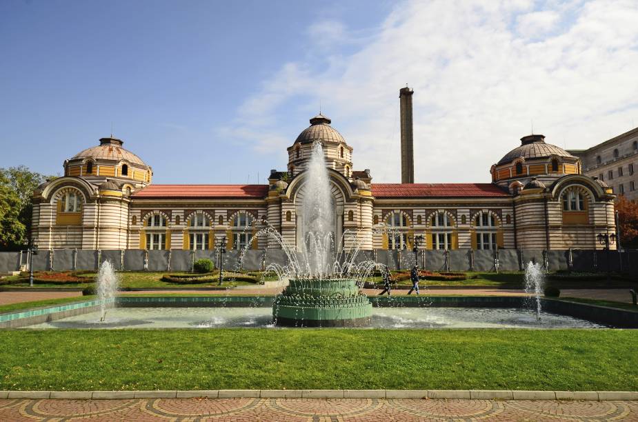 As belas construções de Sofia, capital da Bulgária, estão entre os principais atrativos da cidade As belas construções de Sofia, capital da Bulgária, estão entre os principais atrativos da cidade