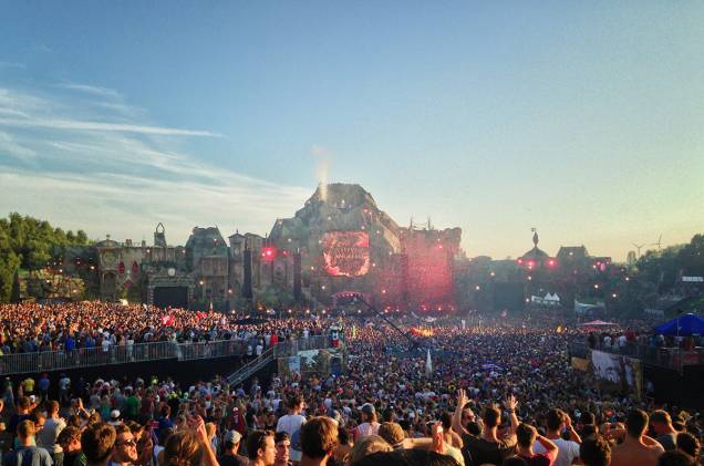 A Bélgica é o país onde nasceu a Tomorrowland, o maior festival de música eletrônica do mundo