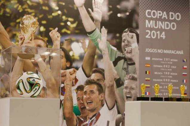 O tour pelo estádio do Maracanã também tem um espaço especial dedicado à final da Copa do Mundo de 2014, em que a Alemanha venceu a Argentina por 1 a 0 O tour pelo estádio do Maracanã também tem um espaço especial dedicado à final da Copa do Mundo de 2014, em que a Alemanha venceu a Argentina por 1 a 0