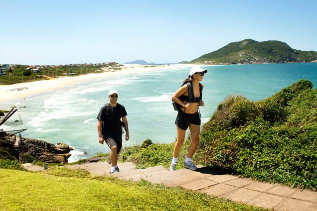 Trilha ecológica do Costão do Santinho Resort, em Florianópolis, Santa Catarina Trilha ecológica do Costão do Santinho Resort, em Florianópolis, Santa Catarina