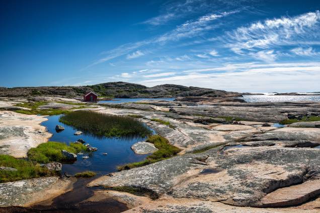 <strong>3. <a href="http://viajeaqui.abril.com.br/paises/suecia" rel="Suécia" target="_self">Suécia</a> </strong>                        Em meio às paisagens naturais da reserva Ramsvikslandet e Tryggö, a ilha de Grosshamn inspira tranquilidade