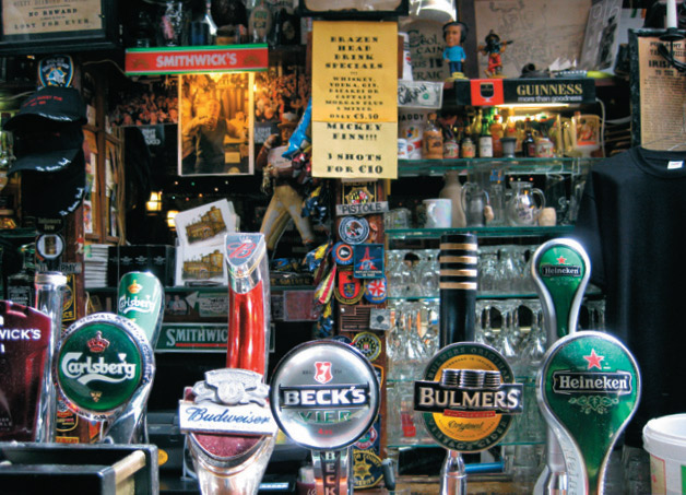 Fundado em 1198, The Brazen Head é o pub mais tradicional de Dublin