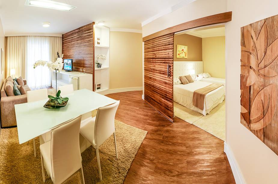 O resort oferece dois tipos de suítes