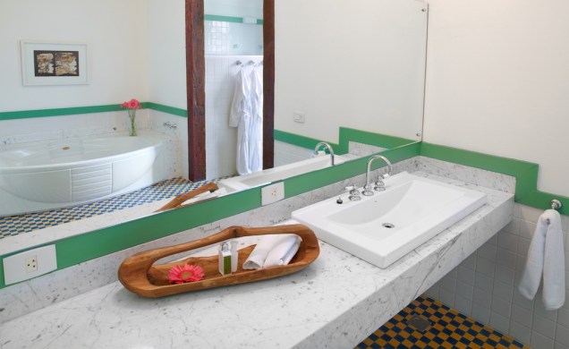 Banheiro do  Lake Villas Charm Hotel, em Amparo - SP