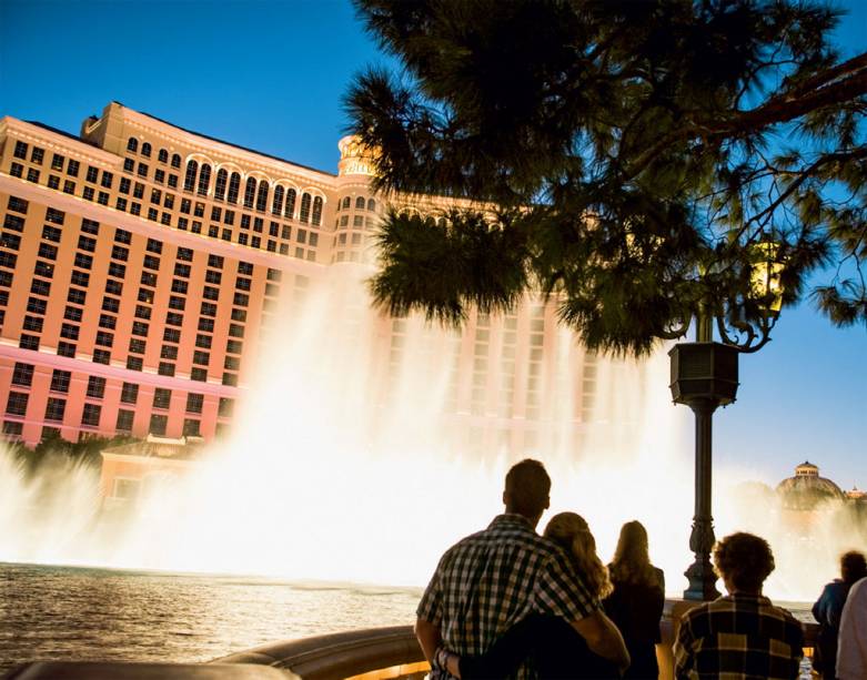 O balé das fontes do Bellagio, programa essencial de Vegas O balé das fontes do Bellagio, programa essencial de Vegas