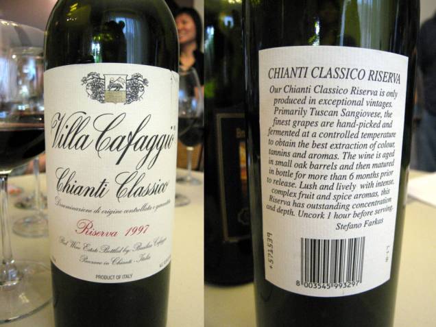 Chianti Clássico, um dos melhores e mais conhecidos vinhos produzidos na Toscana Chianti Clássico, um dos melhores e mais conhecidos vinhos produzidos na Toscana