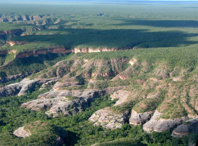 Vista aérea do Parque Nacional da Serra da Capivara, no Piauí