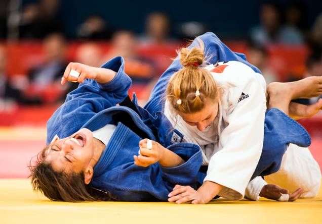 A judoca brasileira Sarah Menezes, após a vitória na final olímpica