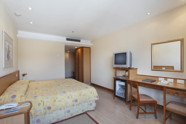 Apartamento Superior para casal do hotel Windsor Astúrias, no Centro do Rio de Janeiro