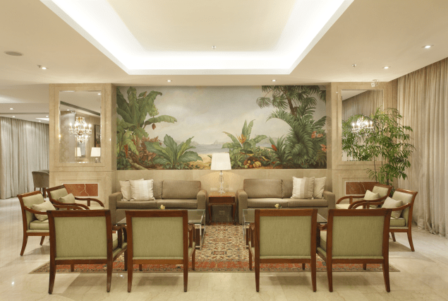 Lobby do hotel Windsor Atlântica, no Leme, Rio de Janeiro Lobby do hotel Windsor Atlântica, no Leme, Rio de Janeiro