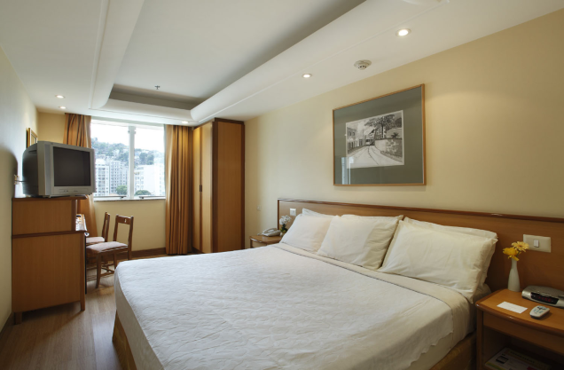 Apartamento Standard com cama king size do hotel Windsor Florida, no Flamengo, Rio de Janeiro