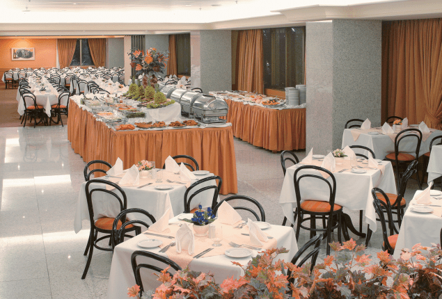 Restaurante do hotel Windsor Guanabara, no Centro do Rio de Janeiro