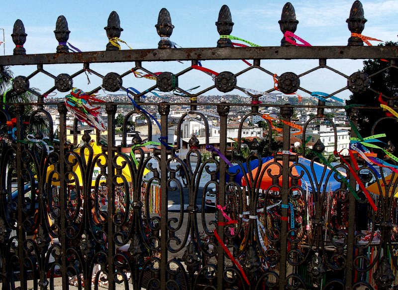 A cidade de Salvador (BA), vista da grade da Igreja do Senhor do Bonfim