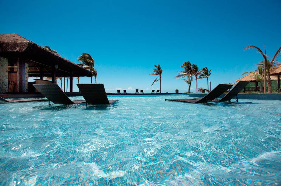 <strong>Hotel do Ano: <a href="https://www.zorahbeach.com.br/" rel="Zorah Beach Hotel" target="_blank">Zorah Beach Hotel</a>, em <a href="https://viajeaqui.abril.com.br/cidades/br-ce-trairi" rel="Trairi (CE" target="_blank">Trairi (CE</a>)</strong> <strong>Hotel do Ano: <a href="https://www.zorahbeach.com.br/" rel="Zorah Beach Hotel" target="_blank">Zorah Beach Hotel</a>, em <a href="https://viajeaqui.abril.com.br/cidades/br-ce-trairi" rel="Trairi (CE" target="_blank">Trairi (CE</a>)</strong>