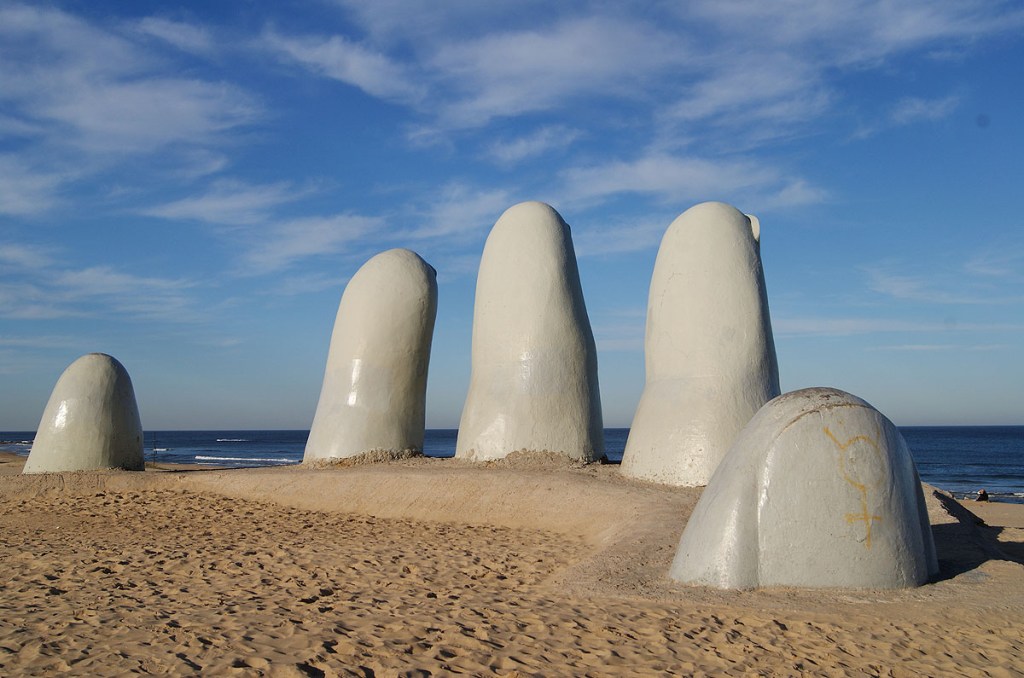 Los Dedos, em Punta del Este, Uruguai