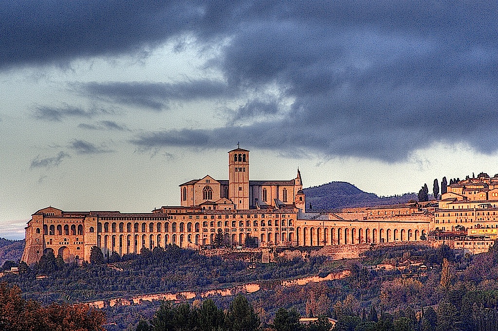 Vista geral de Assis, Umbria, Itália