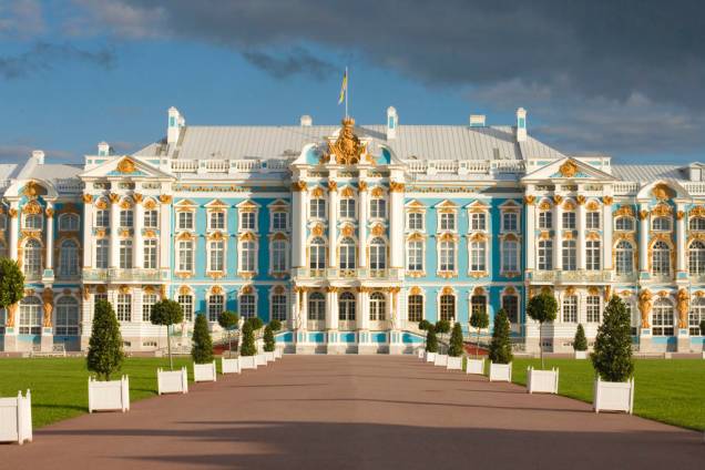 O Palácio de Catarina, construído em 1756, servia de residência de verão aos czares russos e suas famílias