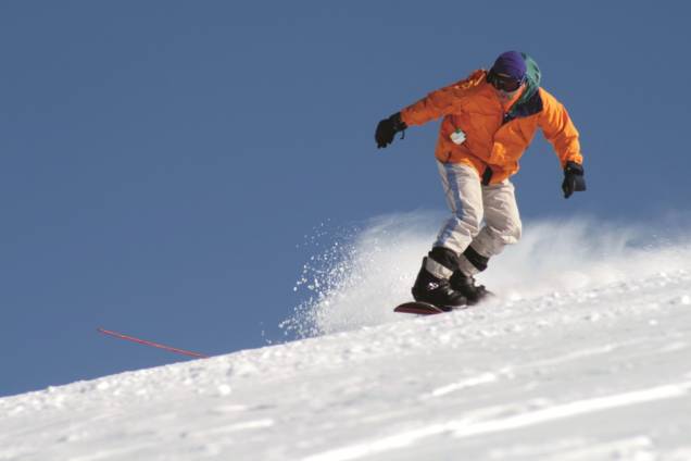 Snowboarding em Corralco, Chile Snowboarding em Corralco, Chile