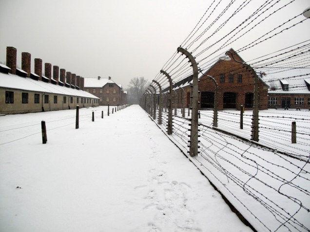 Auschwitz é um passeio obrigatório se você estiver no sul da Polônia. Passeios guiados o levarão às diversas instalações de extermínio em massa elaborados pelos nazistas