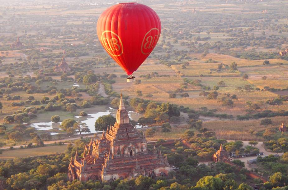 Também é possível conhecer <a href="https://viajeaqui.abril.com.br/paises/mianmar" rel="Bagan" target="_blank">Bagan</a>, no <a href="https://viajeaqui.abril.com.br/paises/mianmar" rel="Mianmar" target="_blank">Mianmar</a>, de cima, passeando de balão <a href="https://viajeaqui.abril.com.br/materias/os-lugares-mais-incriveis-para-fazer-um-passeio-de-balao" rel="+ Os lugares mais incríveis do mundo para fazer um passeio de balão" target="_blank">+ Os lugares mais incríveis do mundo para fazer um passeio de balão</a> Também é possível conhecer <a href="https://viajeaqui.abril.com.br/paises/mianmar" rel="Bagan" target="_blank">Bagan</a>, no <a href="https://viajeaqui.abril.com.br/paises/mianmar" rel="Mianmar" target="_blank">Mianmar</a>, de cima, passeando de balão <a href="https://viajeaqui.abril.com.br/materias/os-lugares-mais-incriveis-para-fazer-um-passeio-de-balao" rel="+ Os lugares mais incríveis do mundo para fazer um passeio de balão" target="_blank">+ Os lugares mais incríveis do mundo para fazer um passeio de balão</a>