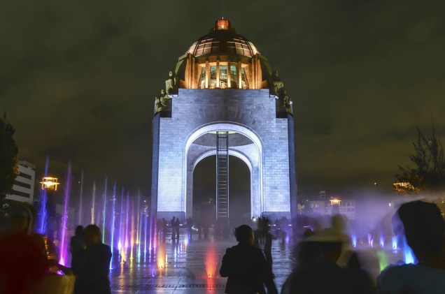 Monumento no centro da Cidade do México