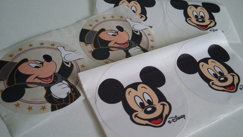 Adesivos que eu dava para os guests.