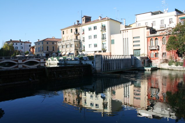 Os canais que percorrem Treviso são originários dos rios Sile e Botteniga
