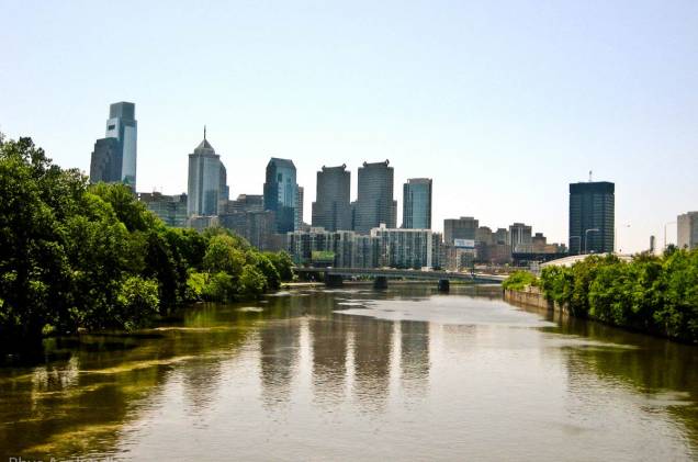 A <a href="https://viajeaqui.abril.com.br/cidades/estados-unidos-filadelfia" rel="Filadélfia" target="_blank">Filadélfia</a> é conhecida como “cidade do amor fraterno” e foi lá que, em 1776, foi assinada a declaração de independência dos Estados Unidos. A primeira e única constituição do país também foi criada lá, fazendo do município, o berço dos EUA A <a href="https://viajeaqui.abril.com.br/cidades/estados-unidos-filadelfia" rel="Filadélfia" target="_blank">Filadélfia</a> é conhecida como “cidade do amor fraterno” e foi lá que, em 1776, foi assinada a declaração de independência dos Estados Unidos. A primeira e única constituição do país também foi criada lá, fazendo do município, o berço dos EUA
