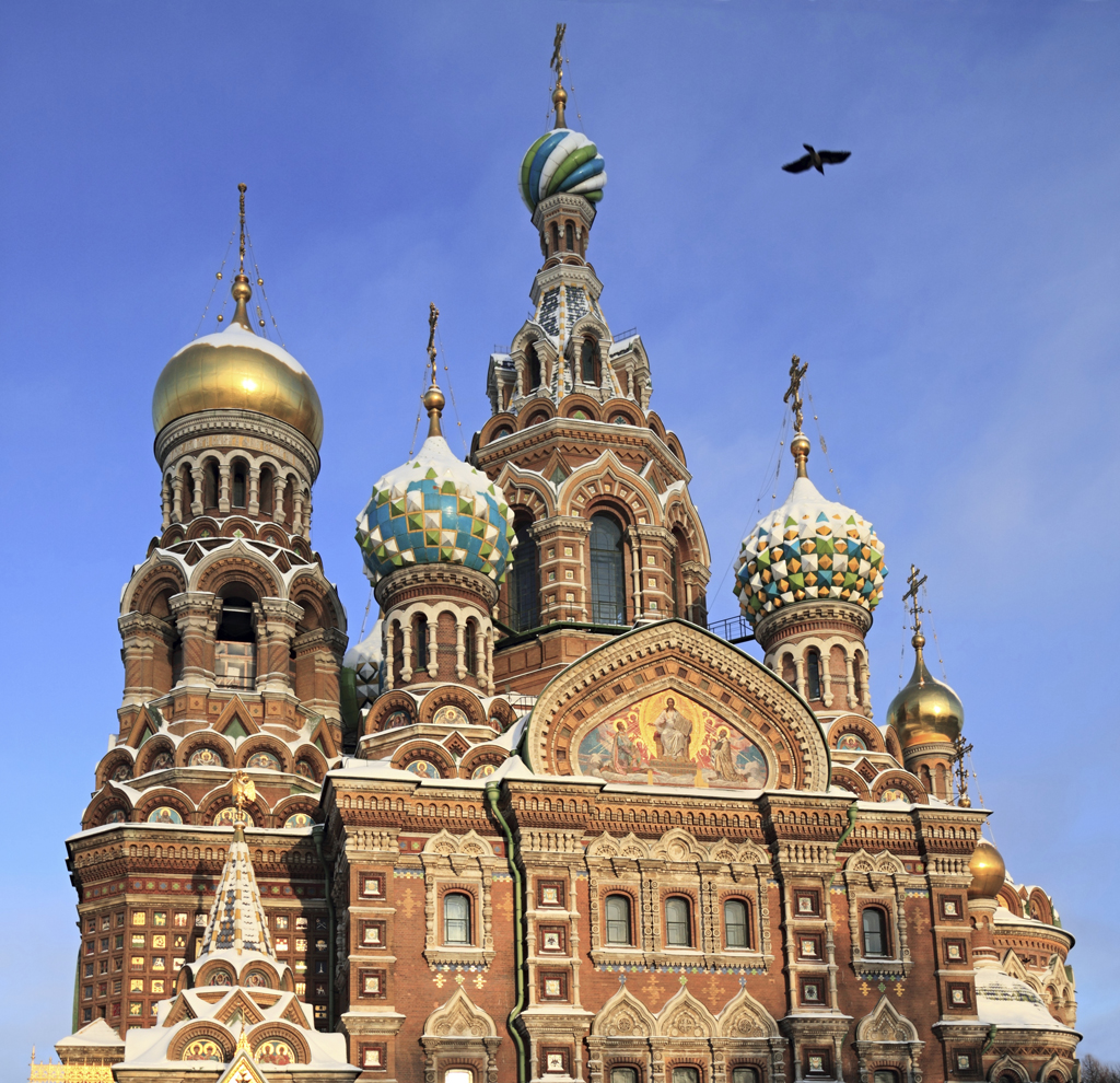 4. A Igreja de São Salvador sobre o Sangue Derramado, um dos cartões-postais de São Petersburgo, foi palco do assassinato de Alexandre II por terroristas, em 1881