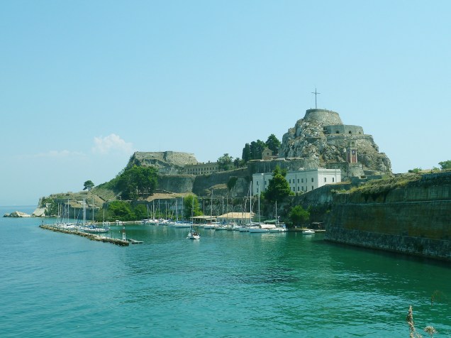 Não importa se você está no centro ou próximo ao mar, Corfu é sempre encantadora