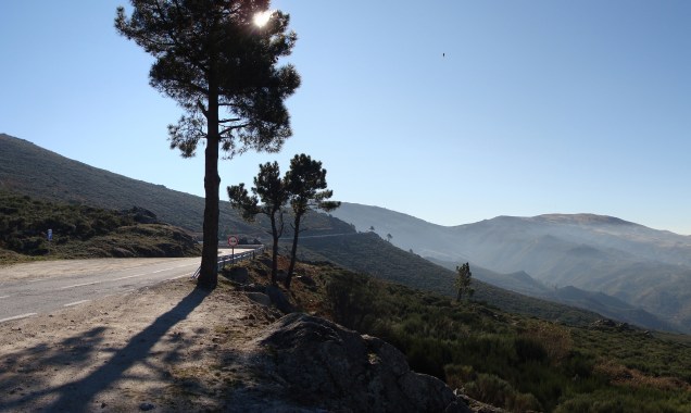 Diferentes estradas levam ao topo da Serra da Estrela 