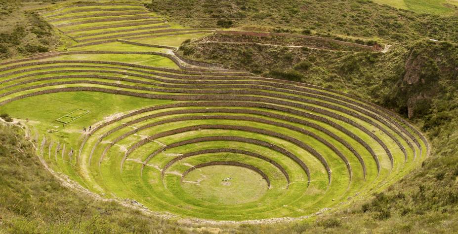 As ruínas de Moray, no Valle Sagrado, fazem parte do roteiro de muitas pessoas que visitam Cusco