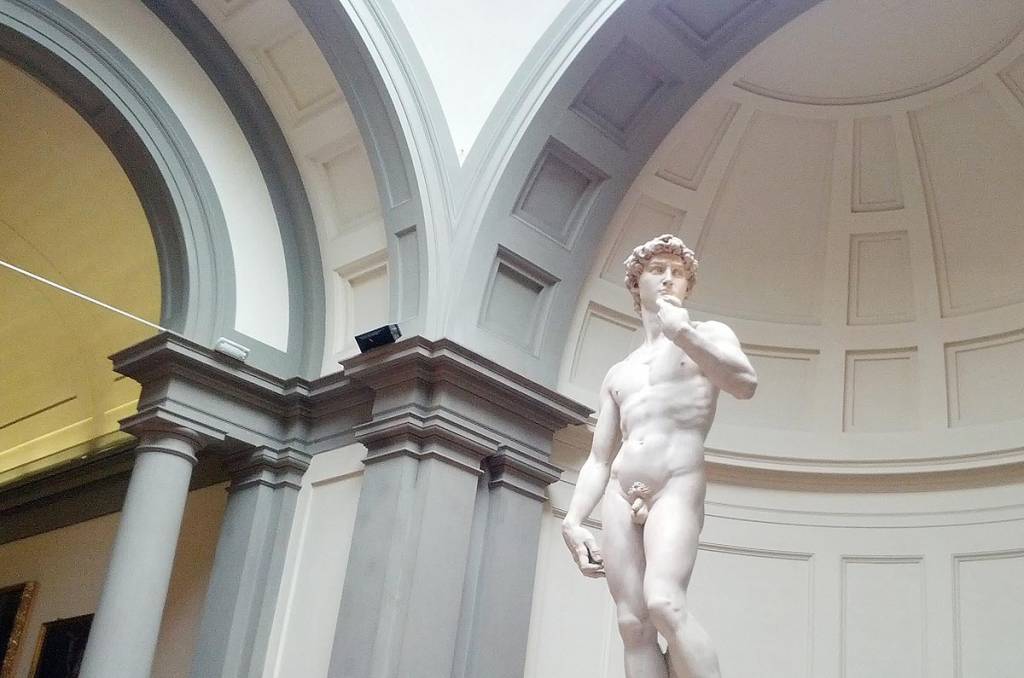 Estátua de Davi, de Michelângelo, na Galleria dell’Accademia, em Florença, Itália