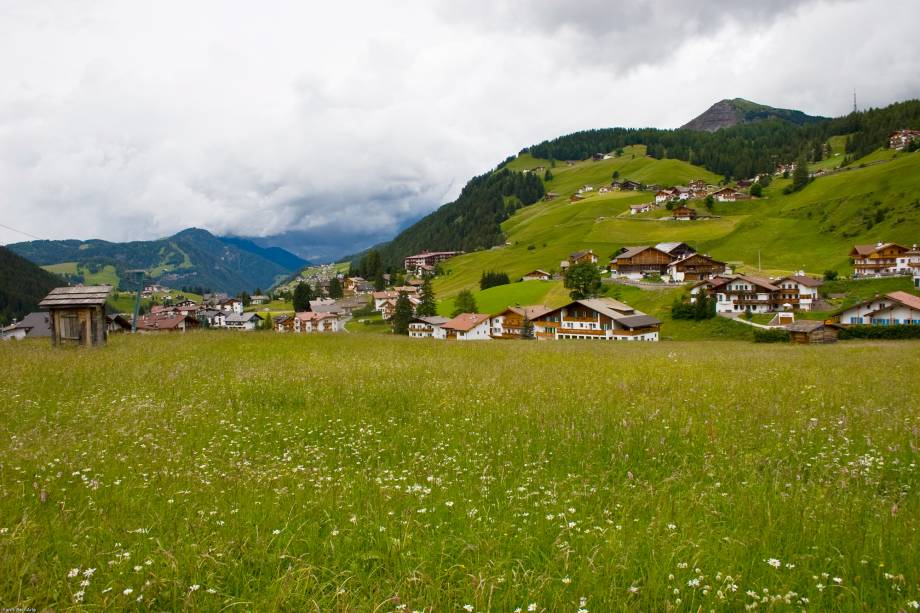 A cidadezinha Selva di Valgardena