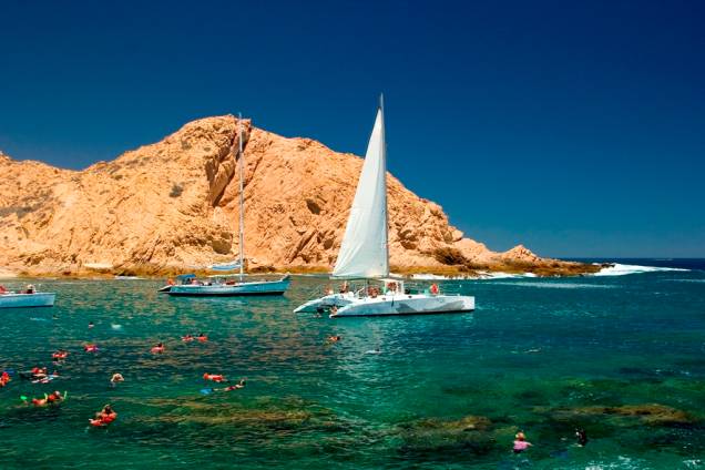 Passeios de escuna e catamarã são duas das opções de lazer em Los Cabos Passeios de escuna e catamarã são duas das opções de lazer em Los Cabos