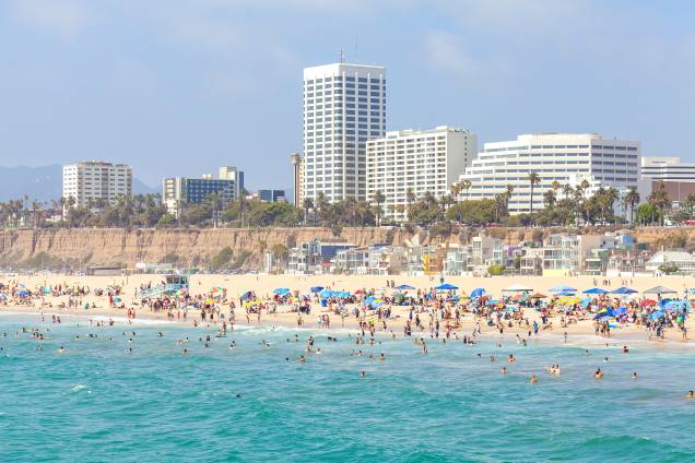Santa Monica é um lugar muito frequentado durante o verão Santa Monica é um lugar muito frequentado durante o verão