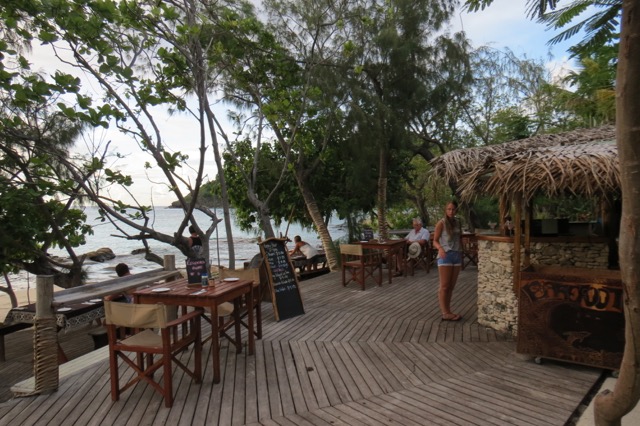 barefoot_resort_fiji-2-1