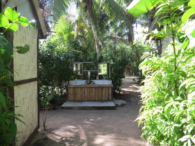 barefoot_resort_fiji-4