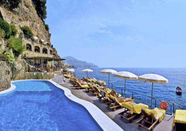 Beach Club e piscina do hotel Santa Caterina, Amalfi, Costa Amalfitana