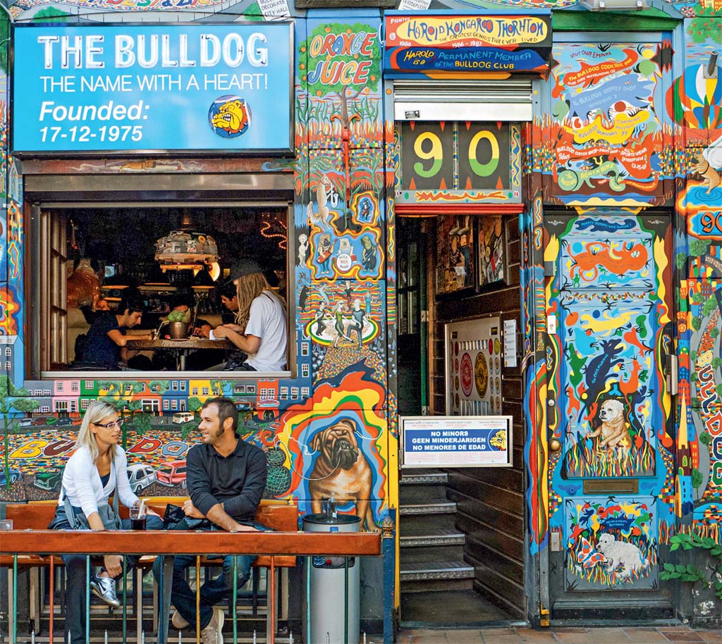 As cores da liberdade no coffee shop Bulldog