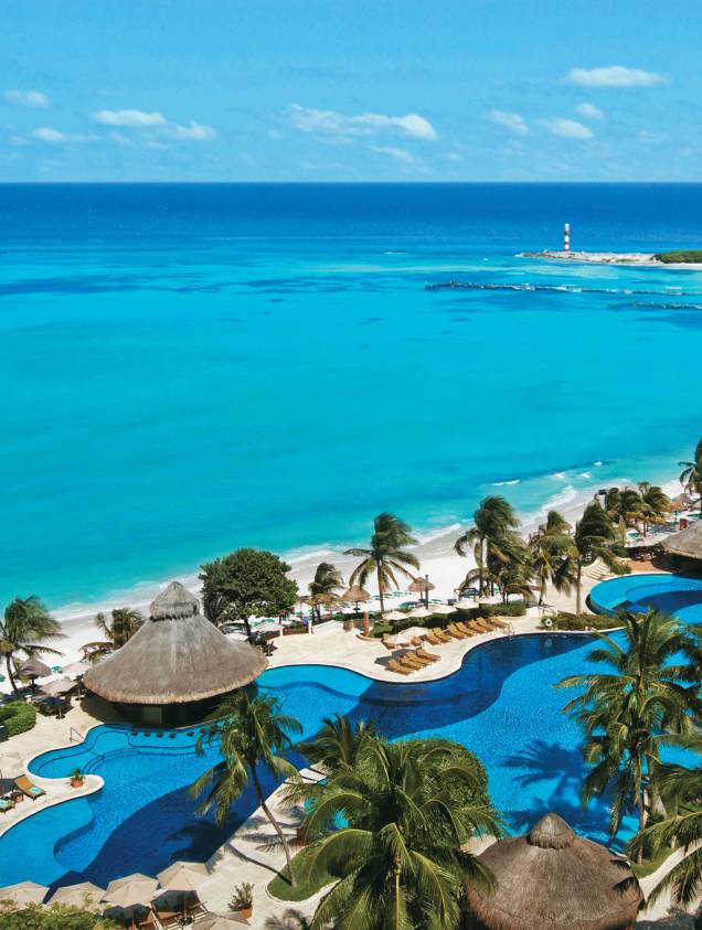 O Fiesta Americana Grand Coral Beach é um dos grandes resorts de Cancún, na Riviera Maia do México O Fiesta Americana Grand Coral Beach é um dos grandes resorts de Cancún, na Riviera Maia do México