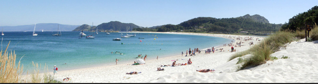 Parece o Caribe mas é uma praia das Islas Cíes, um segredo muito bem guardado na Galícia