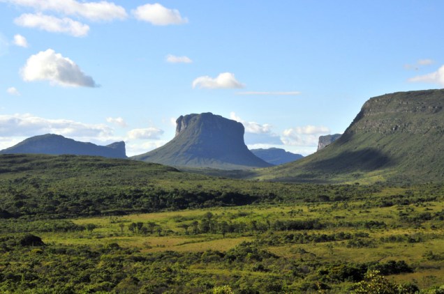 Morrão, no Parque Nacional da Chapada Diamantina, paisagens naturais que se revelam ao longo dos trekkings Morrão, no Parque Nacional da Chapada Diamantina, paisagens naturais que se revelam ao longo dos trekkings