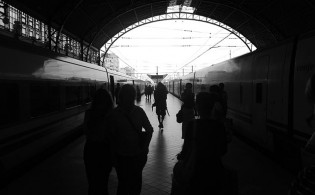 Dicas para quem viaja no trem bala de Barcelona a Paris