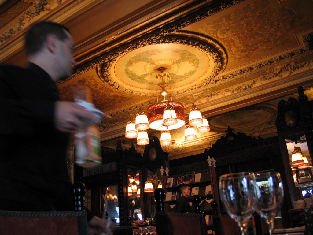 (Imagem: flickr.com/cafes-paris)