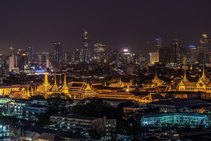 Mar de luzes e de roubadas na linda Bangkok, na Tailândia