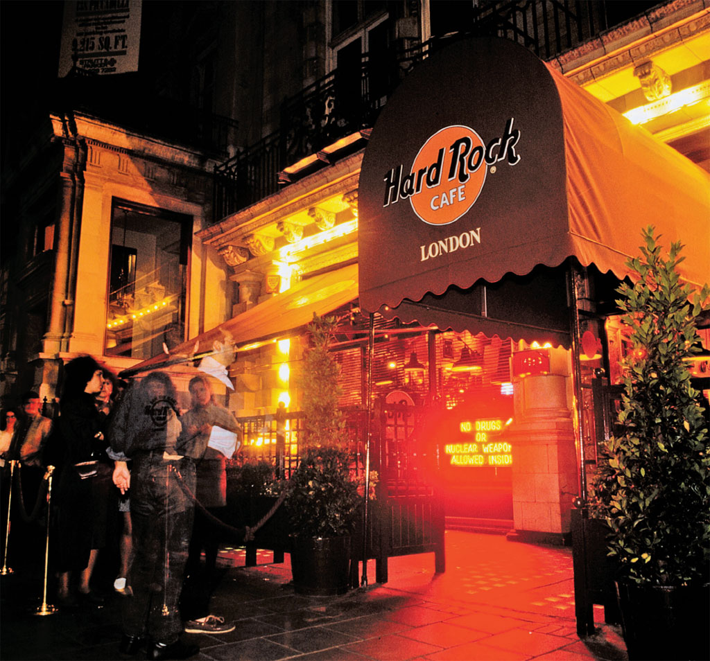 O Hard Rock Cafe de Londres, vizinho do original, onde tudo começou